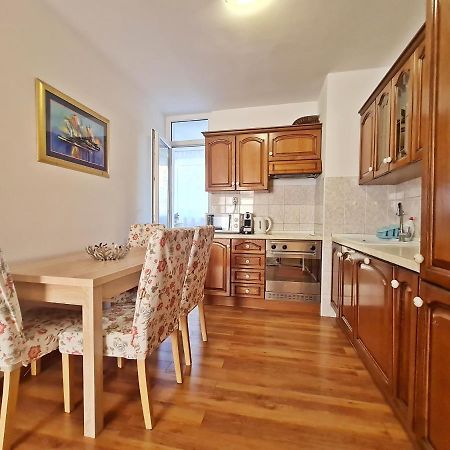 Apartment Nina Marie II Спліт Екстер'єр фото