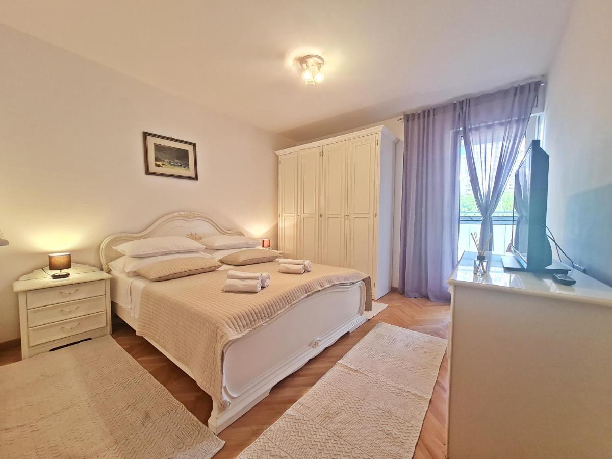 Apartment Nina Marie II Спліт Екстер'єр фото