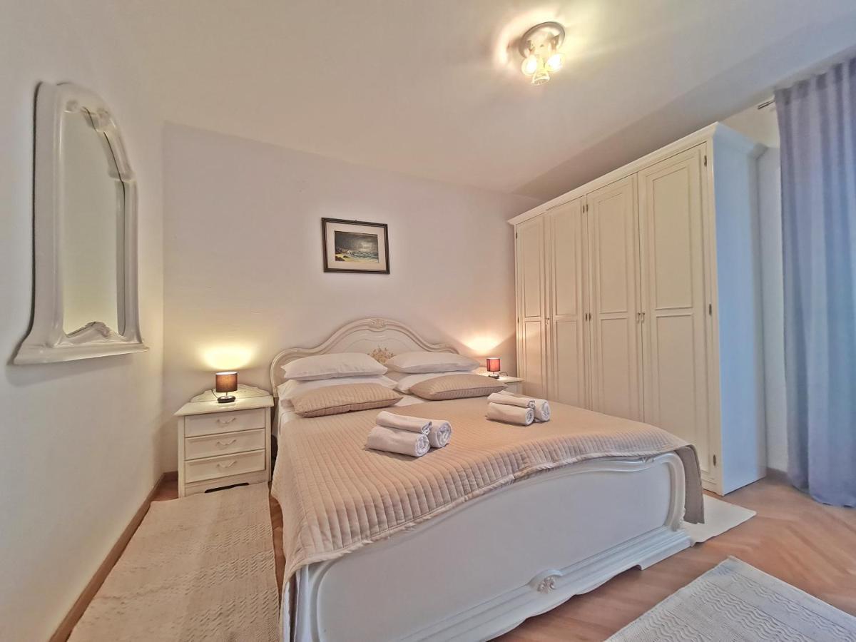 Apartment Nina Marie II Спліт Екстер'єр фото